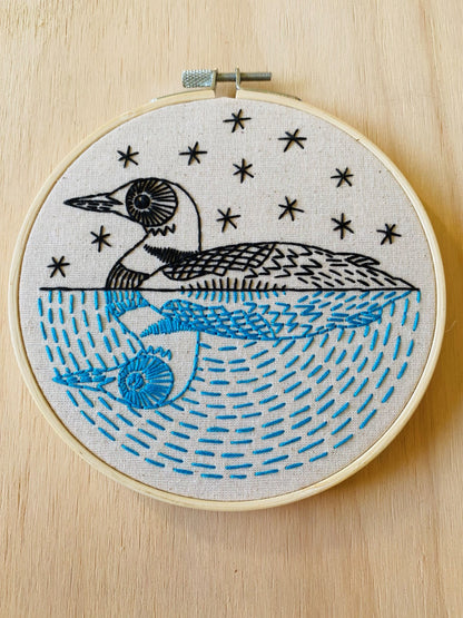 Loon Complete Complete Embroidery Kit